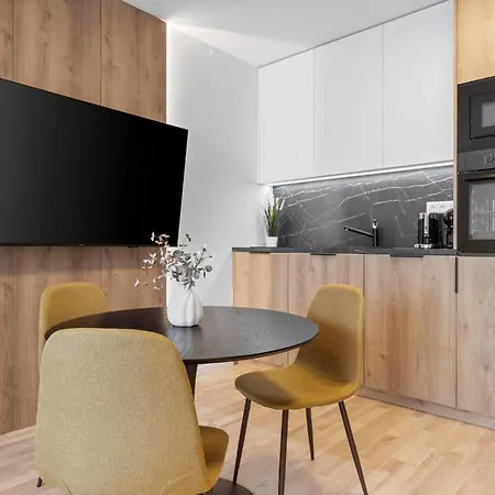 Modern Stylish With Castle View *