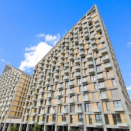 Апартаменты Modern Stylish With Castle View *