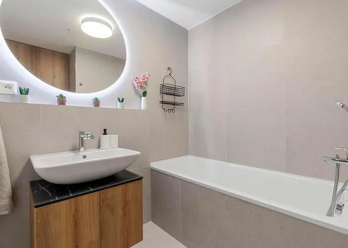 Apartman Modern Stylish With Castle View